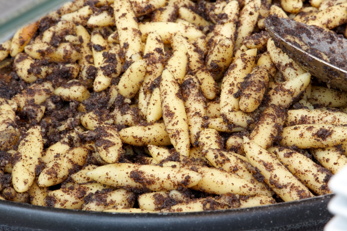 A bowl of Šúľance s Makom close-up | Girl Meets Food